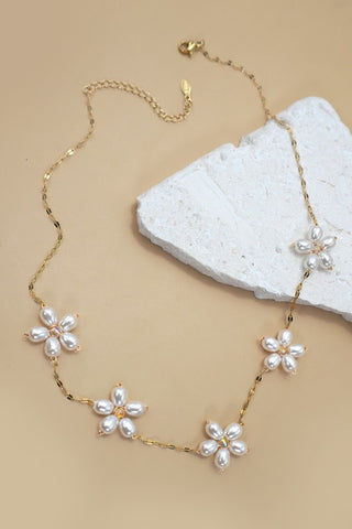 Pearl Flower Necklace